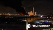 L'incendio nella sala concerti di Mosca sotto attacco terroristico