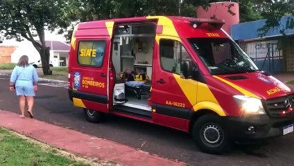 Jovem fica ferido ao cair de moto no Aclimação