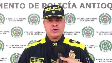 Encontraron sofisticados radios de comunicación en la via Medellin - Urab