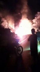 Tractomula quemada en Puerto Valdivia