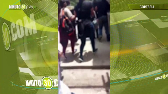 Niño en Caldas, Antioquia, escribe carta para pedir ayuda, asegura que sus profesor llega con puñal y los amenaza