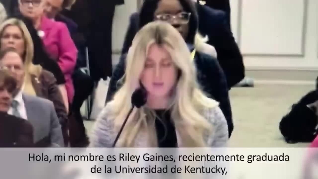 Críticas a la nadadora 'trans' Lia Thomas: 'No nos dijeron que aún tenía genitales masculinos'