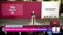 AMLO celebra a Emiliano Zapata con boleto del metro, timbre y cachito de Lotería