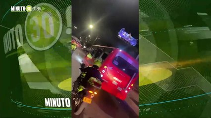 Hasta cuándo Hinchas de Santa Fe atacaron a los de Universitario de Perú