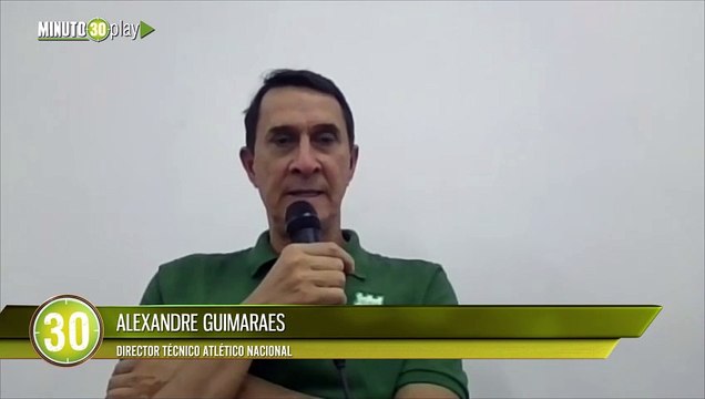 Alexandre Guimaraes descarta cambiar a Yerson Candelo de posición