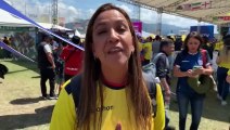 Aficionada ecuatoriana ve a su selección en la final del Mundial