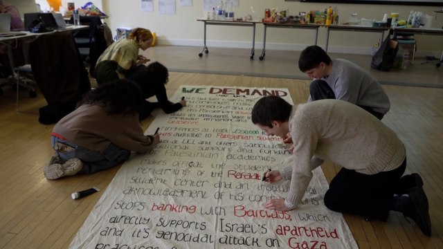 حراك في الجامعات البريطانية لفضح سياسات الاحتلال الإسرائيلي والمطالبة بوقف حرب غزة