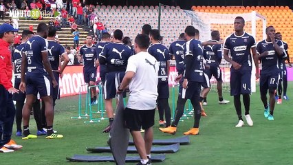 14-12-18  Larry Angulo dubitativo para cantar canción del DIM, pero no para buscar la remontada