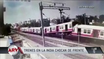 Dos trenes llenos de pasajeros chocan de frente y dejan varias personas heridas