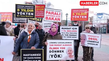 LÖSEV Gönüllüleri Sağlık Bakanı'na tepki gösterdi