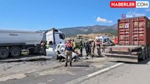 TAG Otoyolu Nurdağı kesiminde feci kaza: 2 ölü 2 yaralı