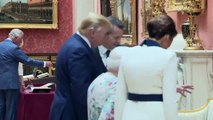 Trump y la Reina Elizabeth visitan la coleccion de Joyas de la realeza