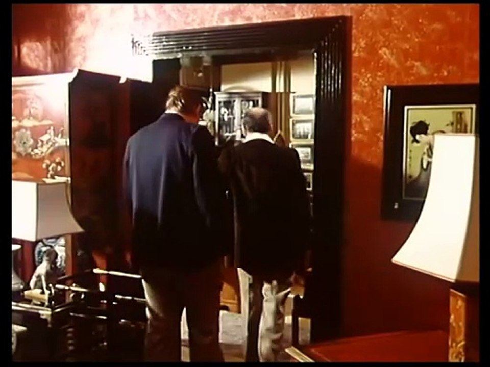 Drei Damen vom Grill - Ganze Serie - Staffel 1/Folge 11 'Der Klassemann' - 1979