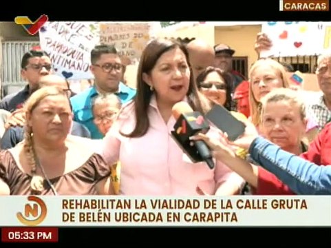 Gobierno Bolivariano rehabilita vialidad de la calle Gruta de Belén ubicada en Carapita