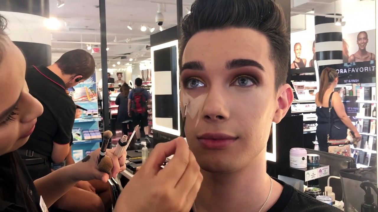 BEAUTY GURU GETS A MAKEOVER AT SEPHORA video Dailymotion