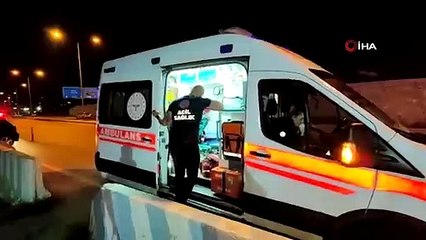 La voiture conduite par le conducteur ivre s'est écrasée au point d'application de la police