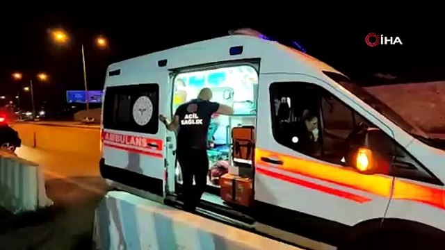 Alkollü sürücünün kullandığı otomobil, polis uygulama noktasında kaza yaptı