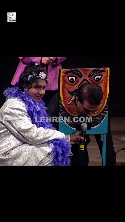Sunil Gavaskar At A Magic Show
