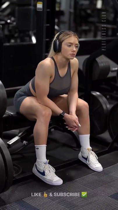 Miranda_Cohen_Hot_Shorts_Video___Female_Workout_Motivation