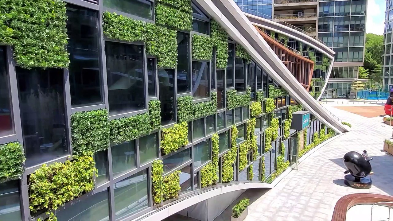 City of Modern & Innovative Architecture