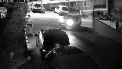 Tır park halindeki 6 aracı biçti!