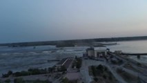 Al menos siete desaparecidos tras la destrucción de la presa de Kajovka en Jersón