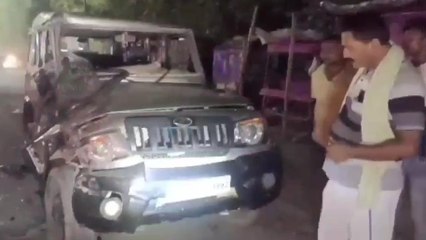 BREAKING: हाइवा ट्रक ने बोलेरो में मारी जोरदार टक्कर, चालक समेत दो घायल