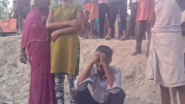 बहराइच: शादी की खुशियां चढ़ी आग की भेंट, सात घरों की गृहस्थी जलकर हुई खाक