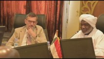 الحكومة السودانية تطلب من الاتحاد الأفريقي عدم التعامل مع المبعوث الأممي فولكر بيرتس #العربية  #الخرطوم