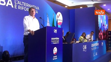 Assemblea Italia Viva a Napoli, l'applauso per Mattarella e per Berlusconi