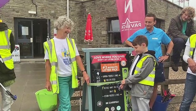 A new litter picking station is officially opened in Okehampton