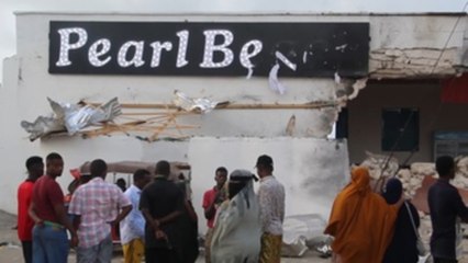 Mueren 16 personas en el ataque yihadista a un popular hotel de Mogadiscio