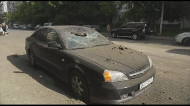 Ucraina, attacco russo su Odessa: 3 morti, due bambini tra i feriti