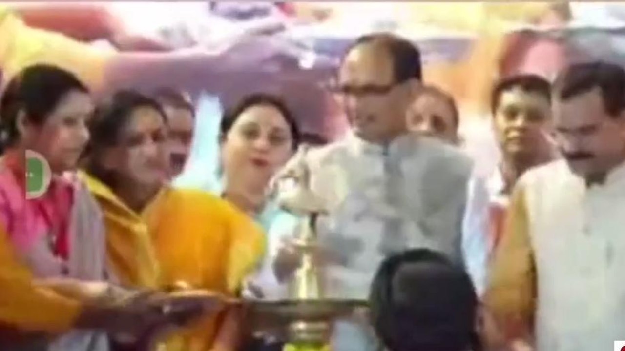 जबलपुर: लाडली बहना योजना कार्यक्रम में शामिल हुए मुख्यमंत्री शिवराज सिंह चौहान