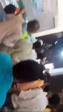 भरतपुर सांसद से भिड़े कार्यकर्ता, जमकर सुनाई खरी-खोटी