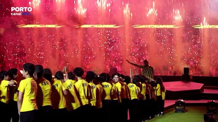 Benzema apresentado no  Al-Ittihad