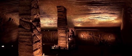 Des fermiers ont découvert des grottes en asséchant un étang! #MerveillesDuMonde