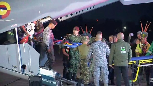 Crianças encontradas vivas já estão em Bogotá