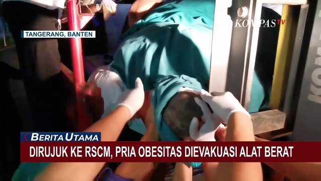 Berlangsung Dramatis, Pria Obesitas Dievakuasi ke RSCM dengan Alat Berat!