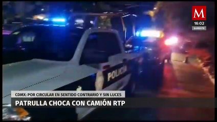 Patrulla de la Álvaro Obregón choca contra camión de RTP en Ciudad de México