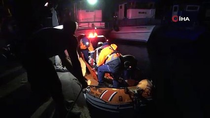 Samsun'da Denizden Erkek Cesedi Çıkarıldı 🕵️‍♂️