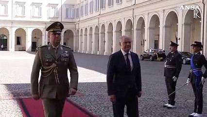 Скачать видео: Quirinale, Mattarella riceve Scholz