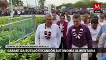 Gobernador de Chiapas y Adán Augusto López entregan insumos agrícolas en la Meseta Comiteca