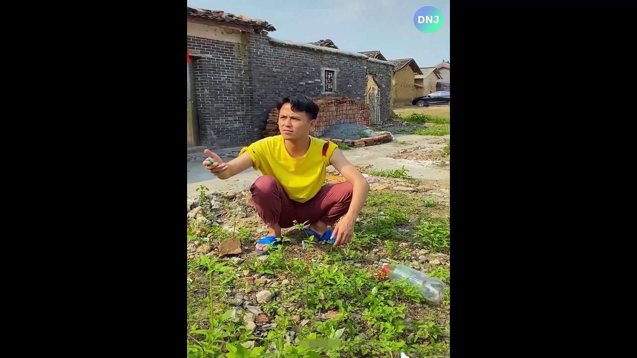 Funny Video --DONT CHUKLE-- #29 #فيديو مضحك - لا تضحك