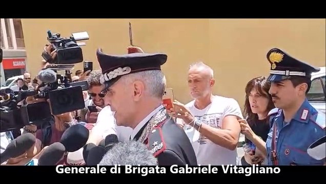 Bambina scomparsa Firenze, i carabinieri: Indagini a 360 gradi, non pensiamo sia dentro l'ex hotel / VIDEO