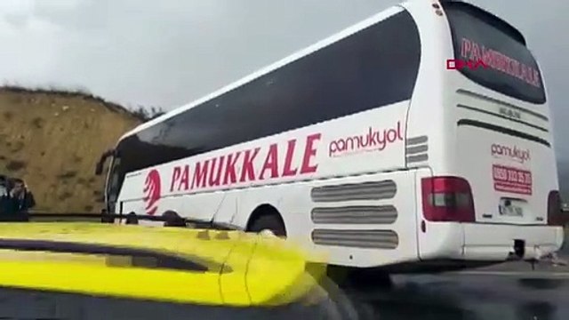 Antalya'da yağış nedeniyle otobüs kaza yaptı: 10 yaralı