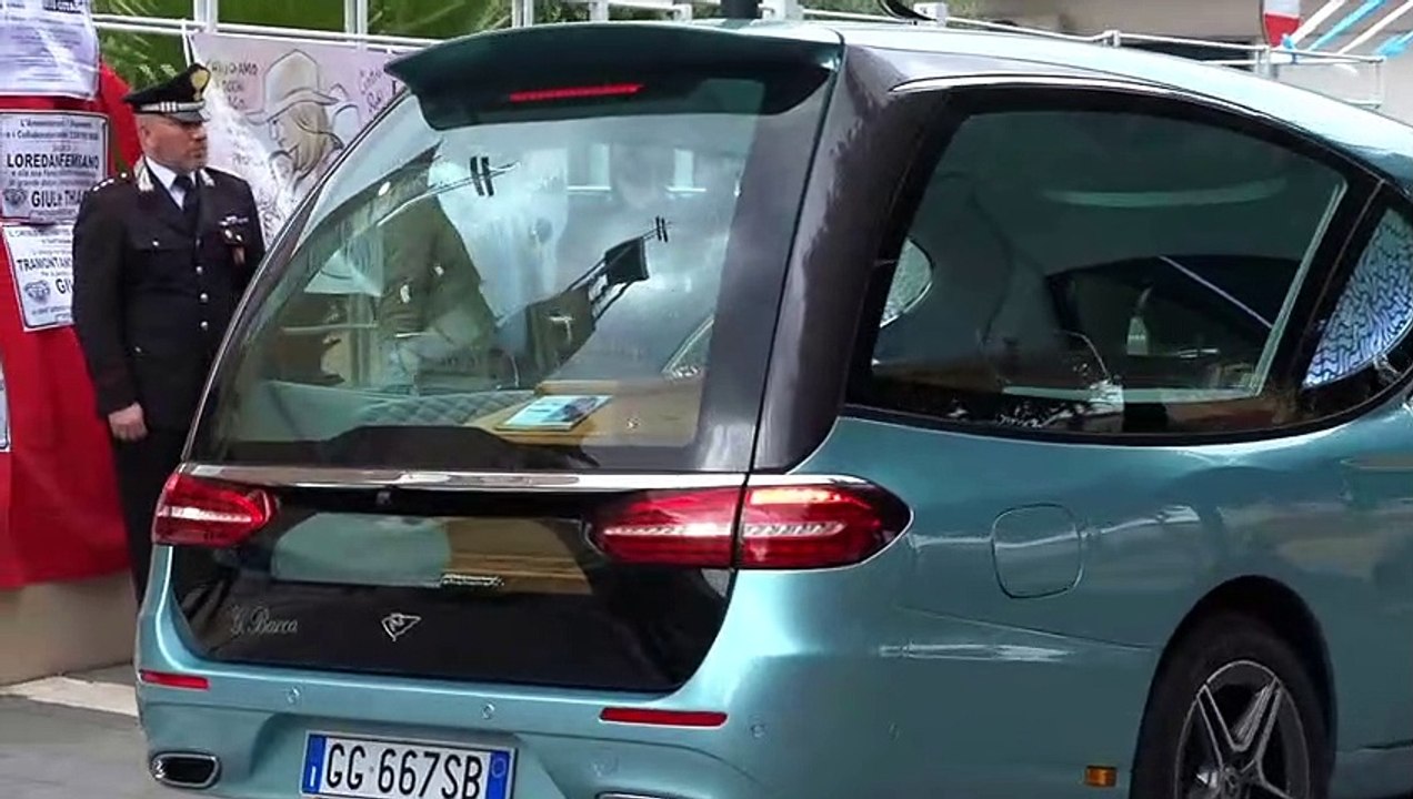 Funerali Giulia e Thiago, dolore e commozione a Sant'Antimo