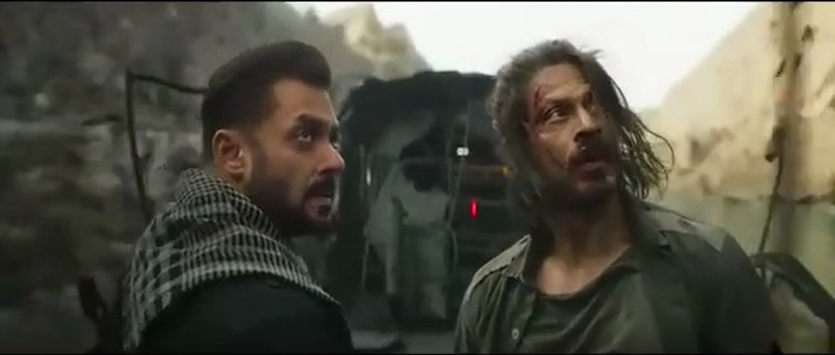 Ye tiger tujhhe bachayega #shahrukh #@salman Khan # action  ka reaction