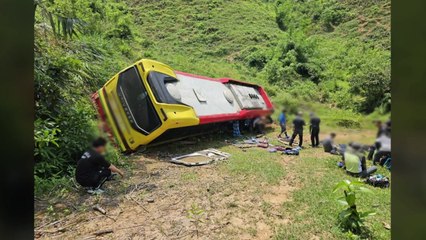 하노이 근처에서 버스 추락...교민 22명 부상 / YTN