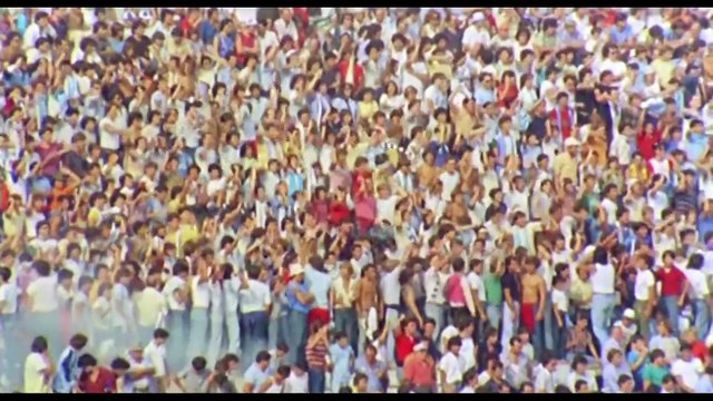Alvaro Vitali arbitro - Cornuto...Cornuto...Arbitrooooooo dieci piani di cornaaaaaa - scene comiche da ridere dal film Il tifoso l arbitro e il calciatore 1983 Pierino